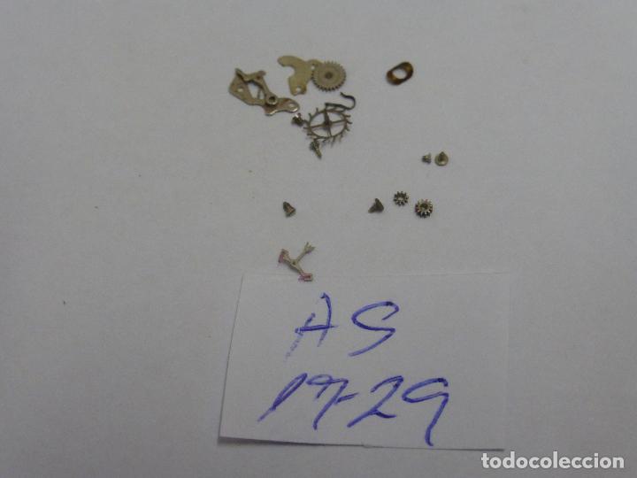 Recambios de relojes: As 1729, restos cierre de taller - Foto 1