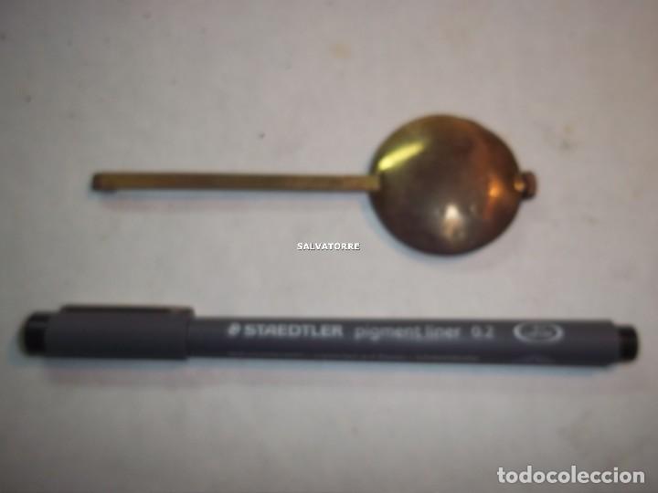Recambios de relojes: PENDULO DE RELOJ .  11 CENTIMETROS. 58 GRAMOS - Foto 1