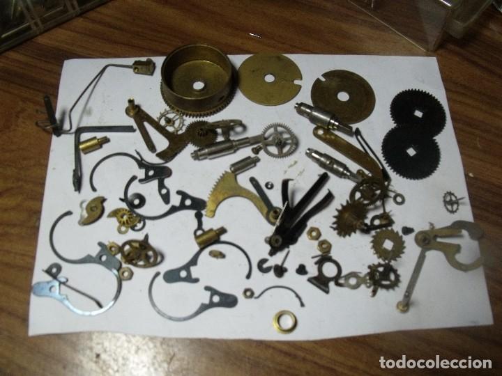 Lote De Piezas Para Reparar Relojes Antiguos-n - Comprar Recambios De ...