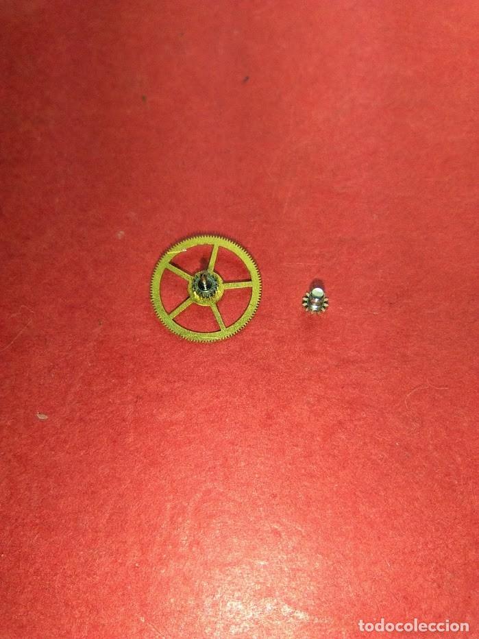 Pe&ccedil;as de reposi&ccedil;&atilde;o de rel&oacute;gios: ut - 7001 - rueda centro + su ca&ntilde;&oacute;n de minutos