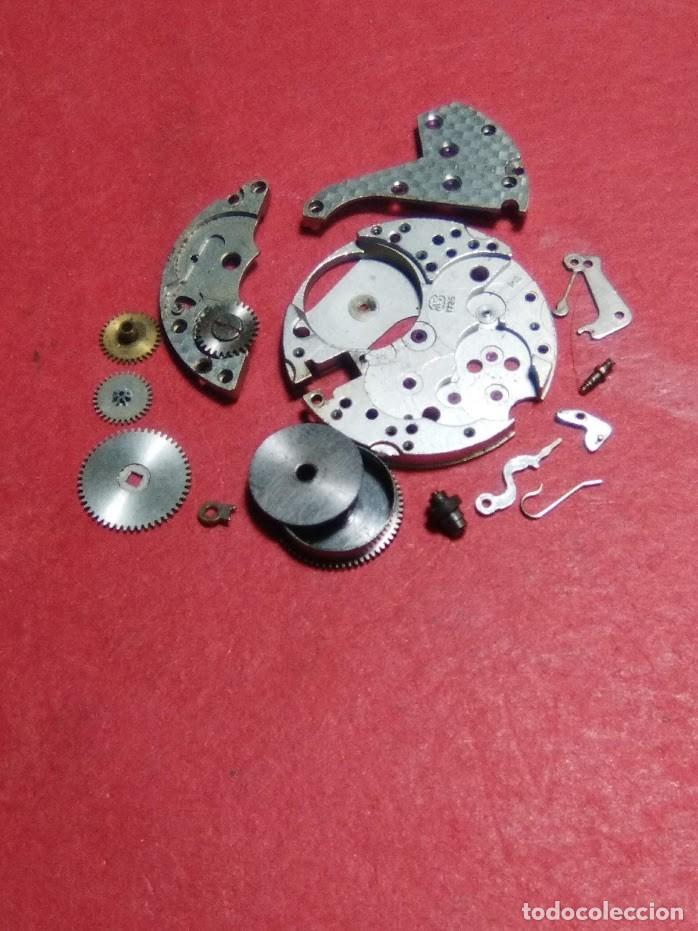 Recambios de relojes: AS - 1726 - varias piezas ( seg&uacute;n foto )