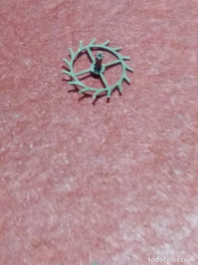 Recambios de relojes: Eta - 2510 - Rda. escape - Foto 1