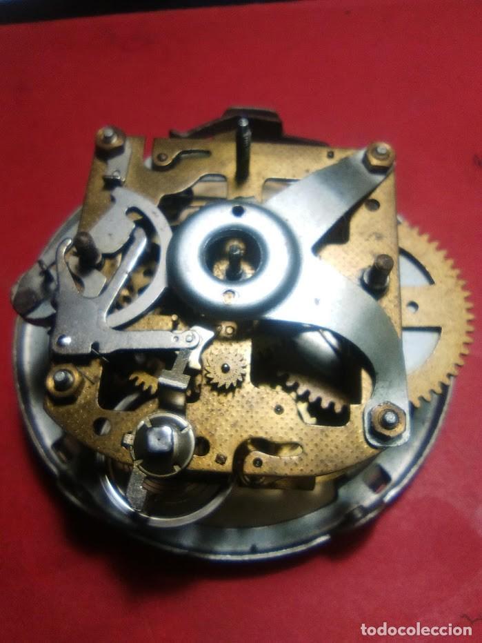 Ricambi di orologi: Despertador carga manual - soner&iacute;a de repetici&oacute;n.