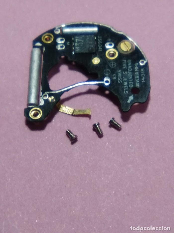 Pi&egrave;ces de rechange de montres et horloges: Eta - 256081 - circuito salto cada 12 &rdquo; / - correcto (cd-2Hc)