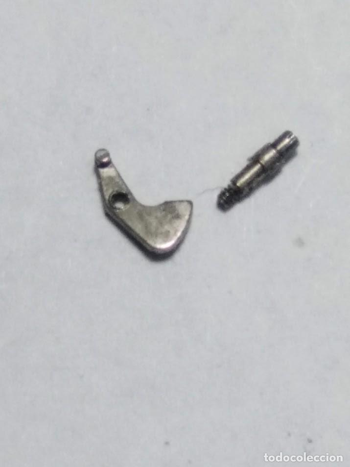 Recambios de relojes: Derbi 40 - tornillo+tireta - (cd-2340) - Foto 1