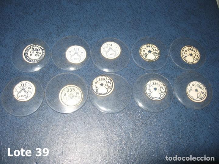 Pe&ccedil;as de reposi&ccedil;&atilde;o de rel&oacute;gios: Lote de medianos y antiguos cristales para relojes de pulsera o bolsillo.