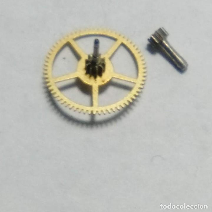 Ersatzteile f&uuml;r Uhren: FHF 36 - rda. centro + chousse - (cd-2518)