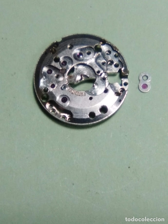 Ricambi di orologi: Eta - 2412 - ptina base con contra pivote de eje vte. - (cd-2936)