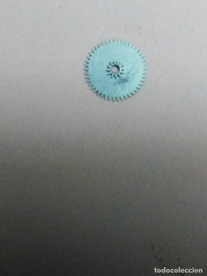 Pe&ccedil;as de reposi&ccedil;&atilde;o de rel&oacute;gios: Seiko - 7019A - rda. minuter&iacute;a - (cd-5727)