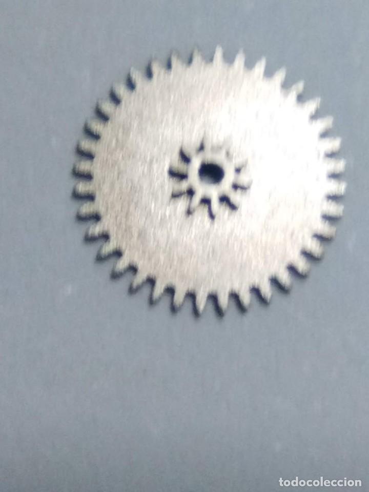 Pe&ccedil;as de reposi&ccedil;&atilde;o de rel&oacute;gios: Landeron - 51 - rda. de minuter&iacute;a - (cd-5754)