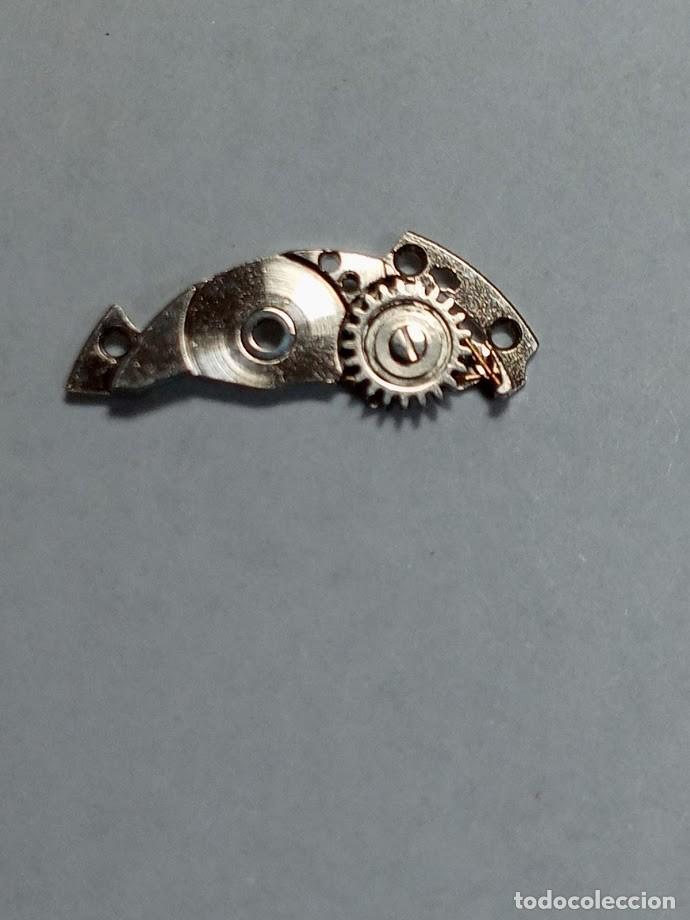 Pe&ccedil;as de reposi&ccedil;&atilde;o de rel&oacute;gios: ETA - 2651 / 2671 - pte. de cubo muelle real - (cd-5691)