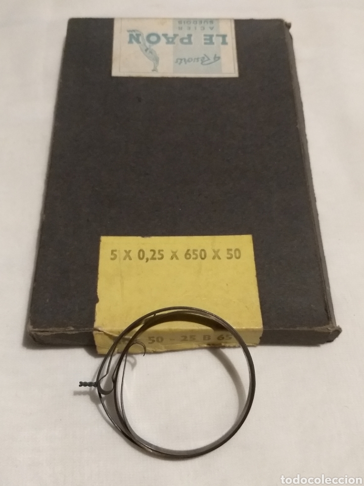 Recambios de relojes: Caja de muelles reales, ressorts 5x0,25x650x50 precio de la caja con 6 unidades.