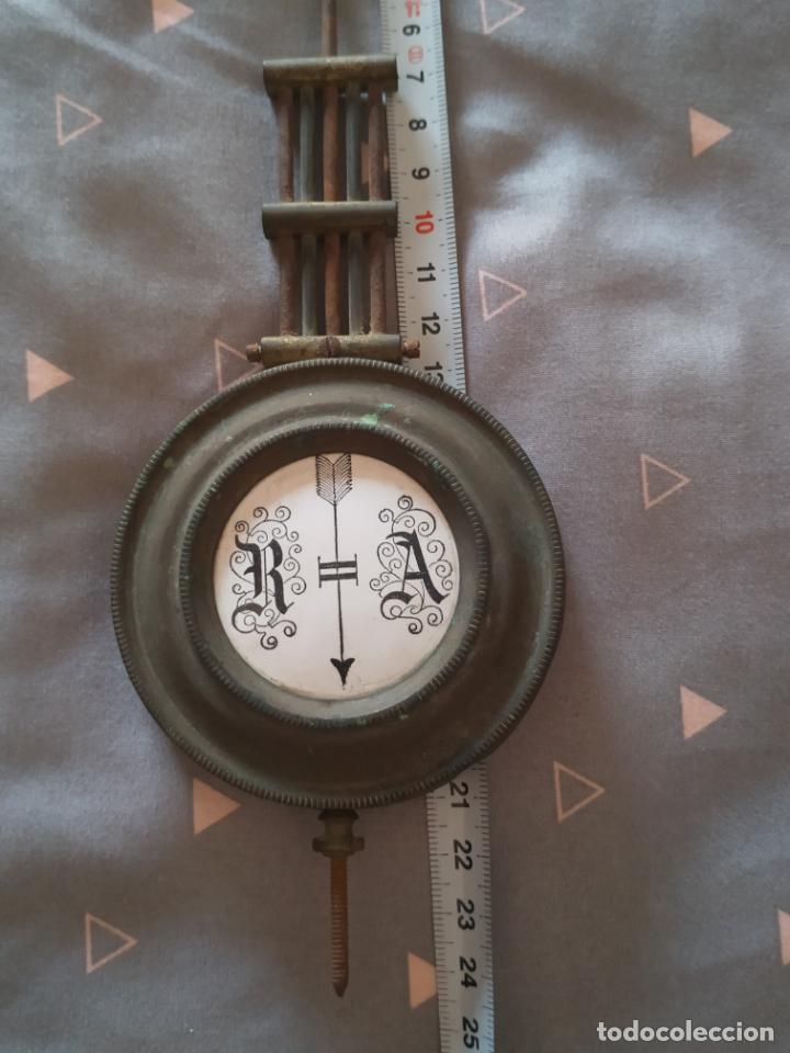 Recambios de relojes: Antiguo p&eacute;ndulo de reloj fechado en 1923 - Foto 15