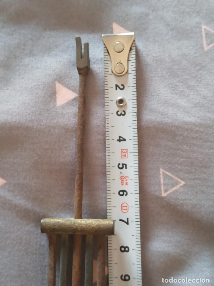Recambios de relojes: Antiguo p&eacute;ndulo de reloj fechado en 1923 - Foto 17