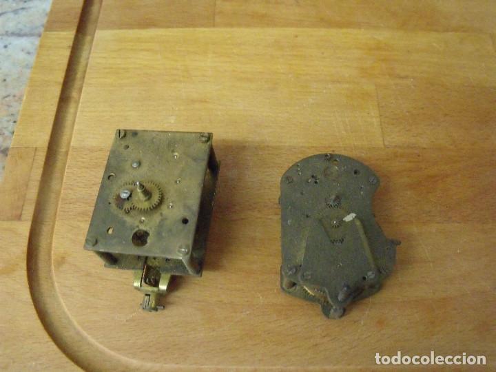Ersatzteile f&uuml;r Uhren: 2 peque&ntilde;as maquinarias a&ntilde;o 1930- lote 309