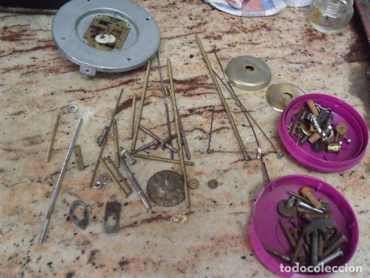 Pe&ccedil;as de reposi&ccedil;&atilde;o de rel&oacute;gios: gran lote de piezas de relojeria antigua - lote 310