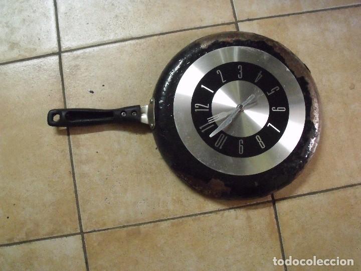 Pe&ccedil;as de reposi&ccedil;&atilde;o de rel&oacute;gios: una sarten reloJ- lote 310