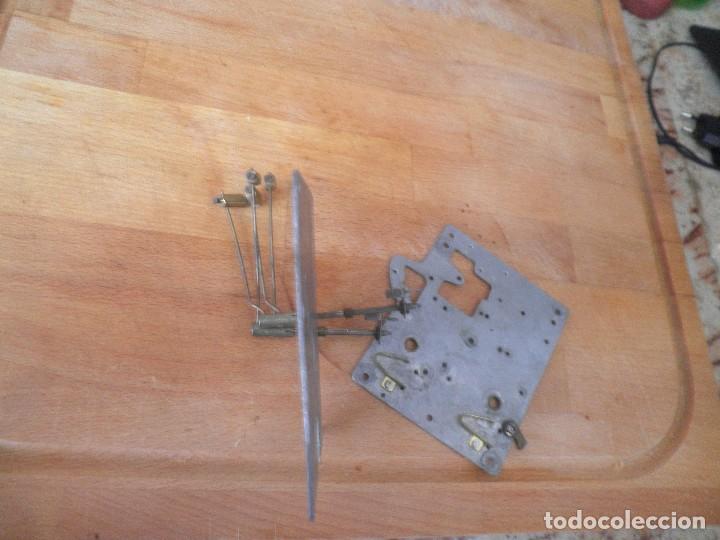 Pe&ccedil;as de reposi&ccedil;&atilde;o de rel&oacute;gios: 4 martillo para elojes antiguos- lote 326