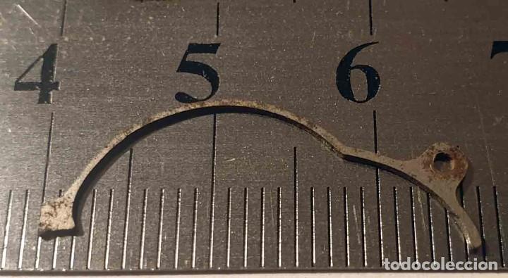 Ricambi di orologi: ANTIGUA PALANCA DE PASADOR RELOJ - VER MEDIDAS EN LA FOTO - X