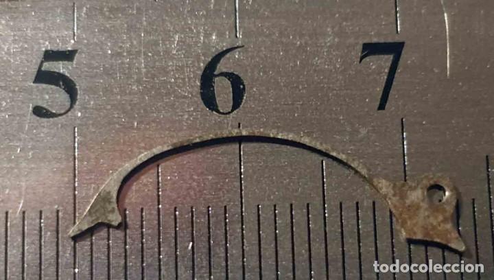 Ricambi di orologi: ANTIGUA PALANCA DE PASADOR RELOJ - VER MEDIDAS EN LA FOTO - X