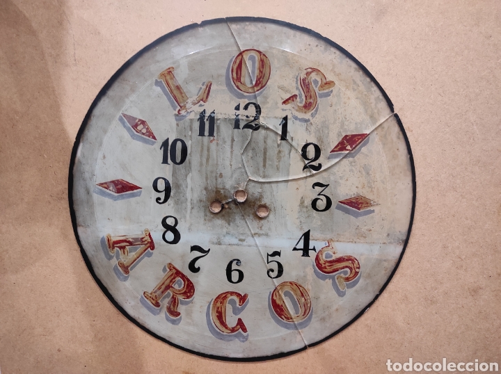 Recambios de relojes: CENTENARIA ESFERA DE RELOJ, PINTADA A MANO SOBRE CRISTAL, BAR LOS ARCOS, ALCOY PPOS XX. FINALES XIX