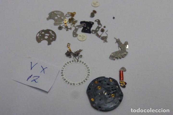 Recambios de relojes: Vx 12, restos de mecanismo - Foto 2