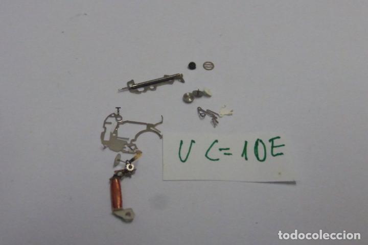 Recambios de relojes: Vc 10 E, restos de mecanismo - Foto 2