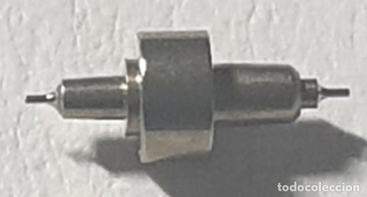 Ersatzteile f&uuml;r Uhren: EJE VOLANTE DE RELOJ DESA 13&acute;&acute; - CAL: 260. 262. 264. 266. 270. 272. 274 - IMAGEN REAL AMPLIADA - X