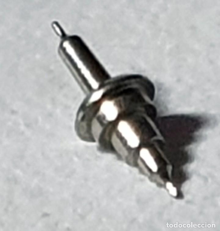 Pe&ccedil;as de reposi&ccedil;&atilde;o de rel&oacute;gios: EJE DE VOLANTE RELOJ OMEGA - CALIBRE &Oslash; 23.7 vir. 60. - IMAGEN REAL AMPLIADA - BALANCE STAFF - X