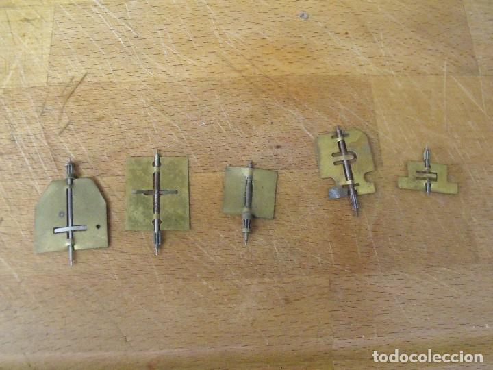 Ersatzteile f&uuml;r Uhren: 5 venteroles de soneria para maquinarias relojeria mecanica antigua lote 374-2