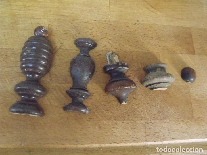 Recambios de relojes: 5 adornos en madera para mueble reloj alfonsino- lote 19