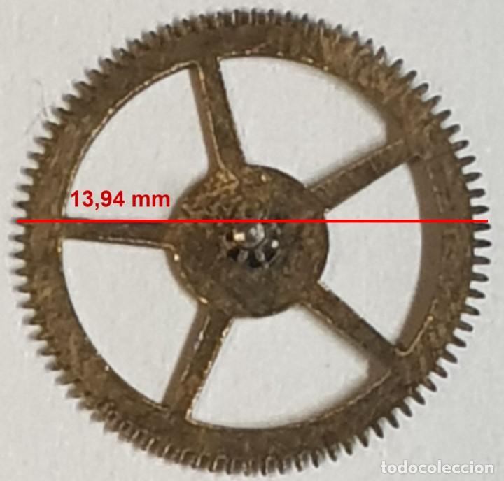 Spare Parts for Watches: Rueda dentada reloj - (LAS MEDIDAS EST&Aacute;N INDICADAS EN LAS FOTOS)