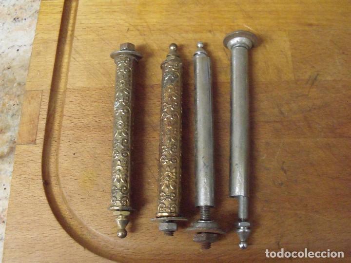 Ersatzteile f&uuml;r Uhren: 4 COLUMNAS PARA RELOJ DE 500 HORAS LOTE 405