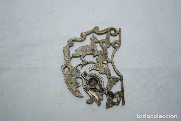 Spare Parts for Watches: ADORNO INTERIOR DE RELOJ DE BOLSILLOS