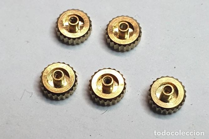 Recambios de relojes: LOTE DE CORONAS DE RELOJ R90 - DI&Aacute;METRO 3,93 MM - X