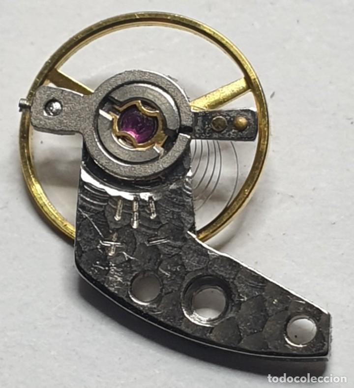 Ersatzteile f&uuml;r Uhren: PUENTE Y VOLANTE COMPLETO DE RELOJ JUANVIX 17 RUBIS INCABLOC - CAL. 233 - IMAGEN REAL AMPLIADA - X