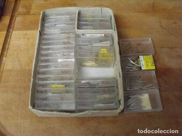 Ersatzteile f&uuml;r Uhren: LOTE FORNITURA PARA REPARACION TODA CLASE DE RELOJES- LOTE 412-33 CAJITAS