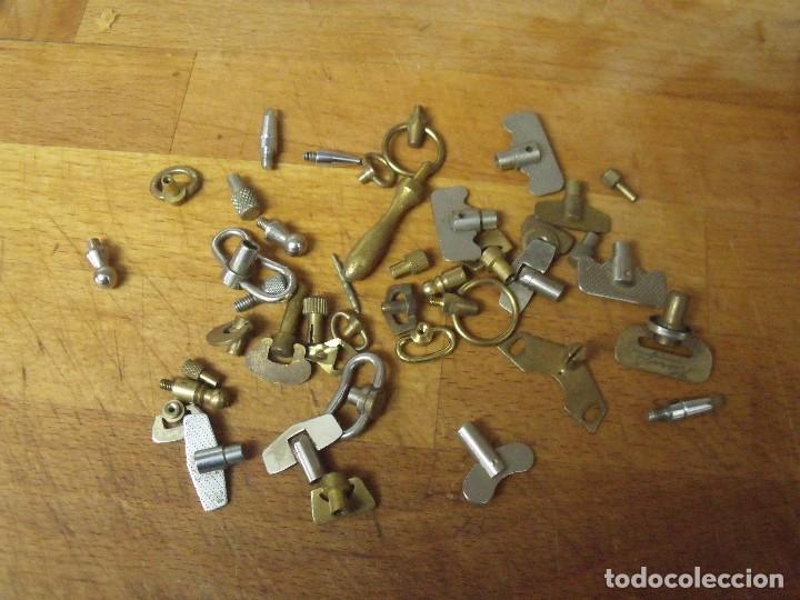 Recambios de relojes: 41 PIEZAS DE DESPERTADORES ANTIGUOS-LOTE 435