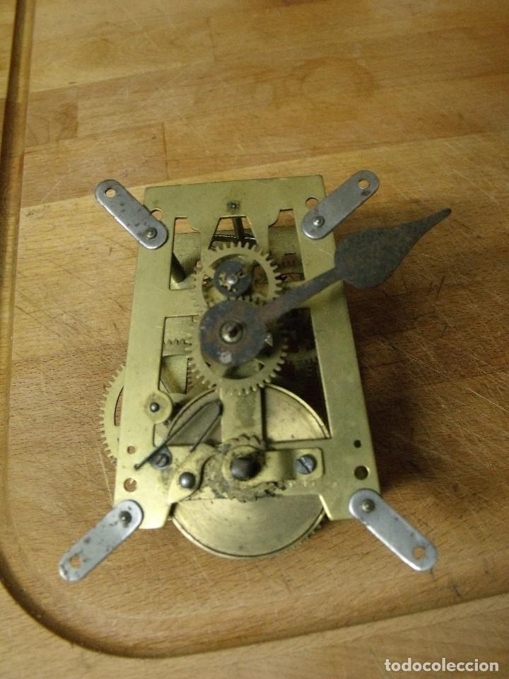 Pi&egrave;ces de rechange de montres et horloges: ANTIGUA MAQUINARIA SIN SONERIA-LOTE 441