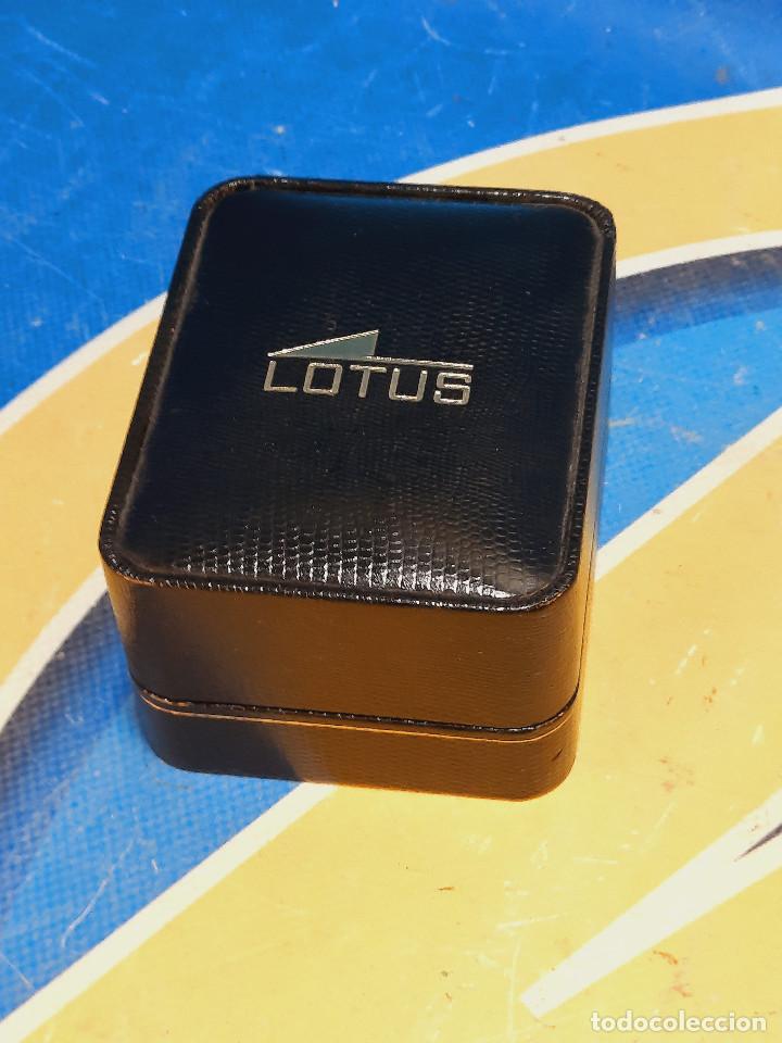 Ricambi di orologi: Caja de reloj Lotus. Negra y dorada.105 x 85 x 60 mm.En muy buen estado.