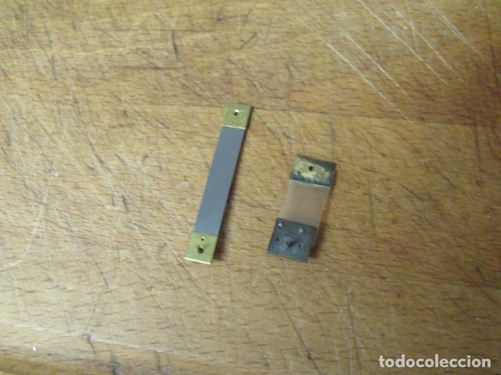 Recambios de relojes: 2 suspensiones para relojes antiguos de pared americanos- lote 449
