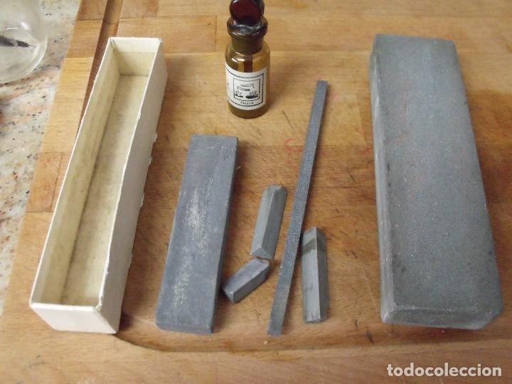 Pe&ccedil;as de reposi&ccedil;&atilde;o de rel&oacute;gios: piedras de toque para comprobar la pureza del metal para joyeria o relojeria-lote 456