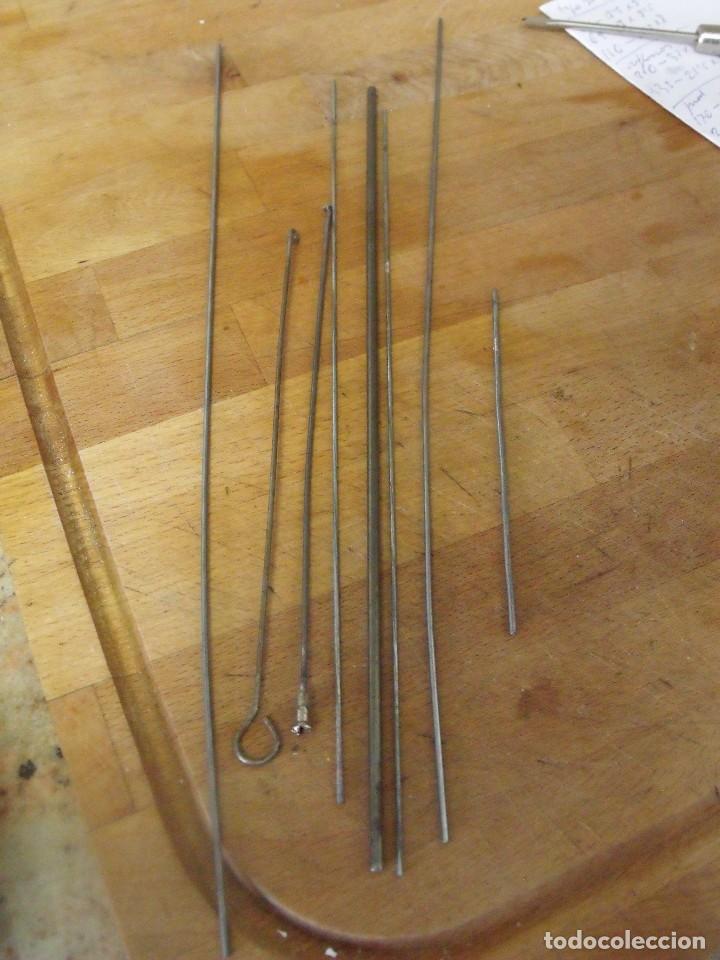 Ersatzteile f&uuml;r Uhren: 8 varillasa para hacer ejes de pendulos-lote 468
