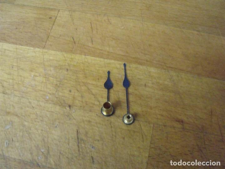 Pi&egrave;ces de rechange de montres et horloges: 2 AGUJAS ORIGINALES PARA MAQUINARIA PARIS RELOJ SOBREMESA LOTE 496 EN SAETA