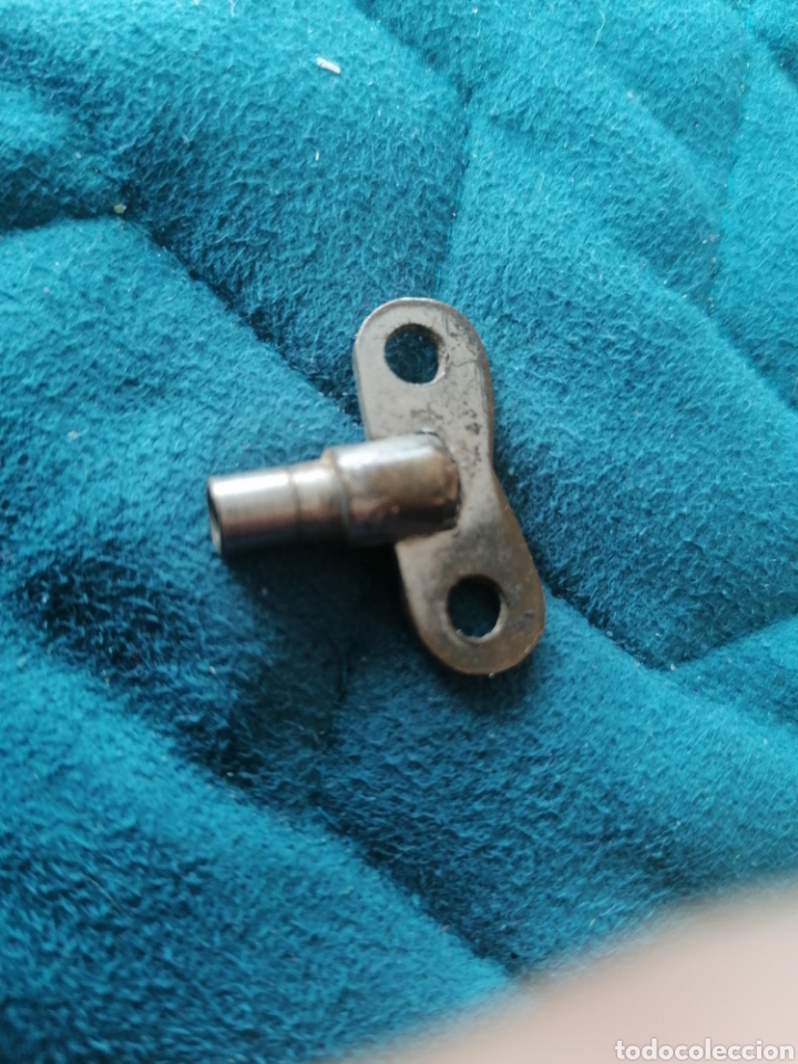 Ersatzteile f&uuml;r Uhren: Llave de dar cuerda rosca