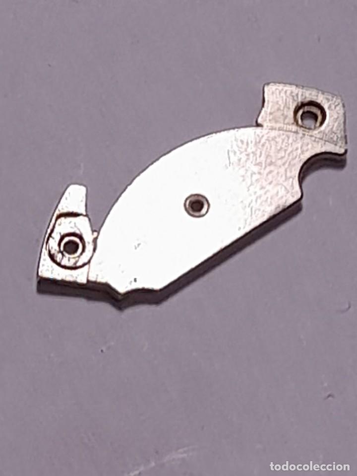 Recambios de relojes: Felsa - 4002 - puente de barrilete con su trinquete - (cd-6956D)
