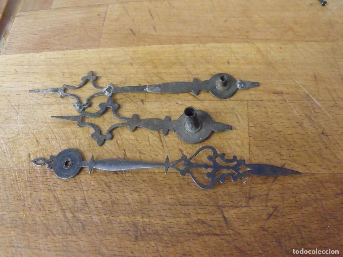 Ersatzteile f&uuml;r Uhren: 2 AGUJAS MAQUINARIA OJO DE BUEY- 1 AGUJA MINUTERA OJO DE BUEY-LOTE 505