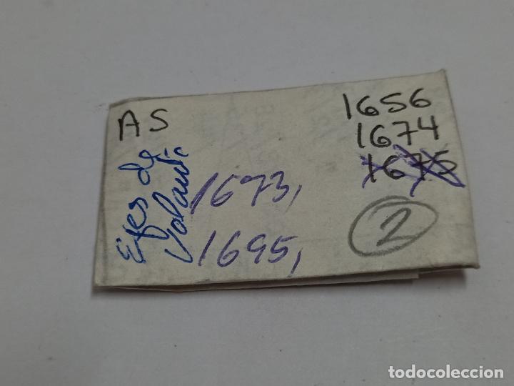 Recambios de relojes: As 1656, dos ejes de volante - Foto 1