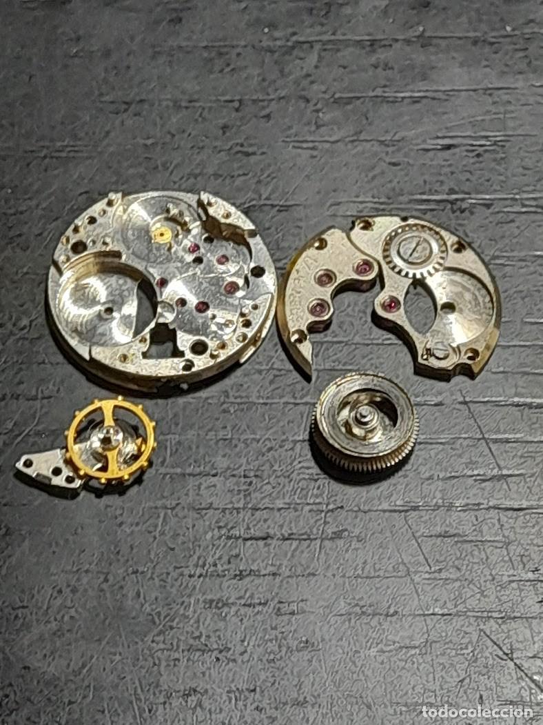 Pi&egrave;ces de rechange de montres et horloges: Petrodworez - 32YH - (RUSO) recambios - 2 fotos - (cd-6972B)