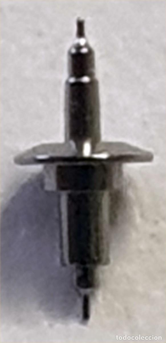 Ricambi di orologi: EJE VOLANTE DE RELOJ FEF (FLEURIER) - CALIBRE 270 - IMAGEN REAL AMPLIADA - X